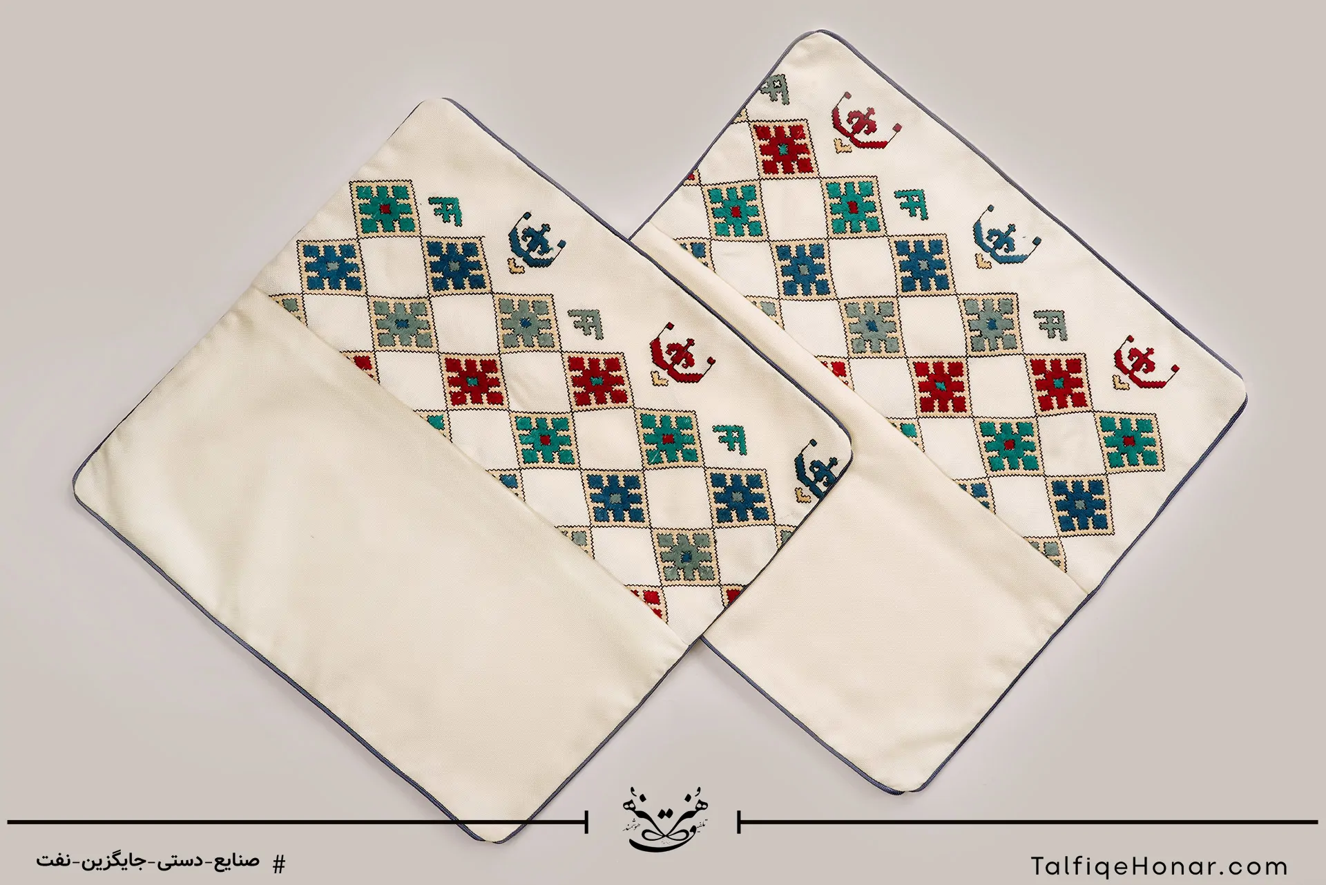 جفت کوسن سوزن دوزی بلوچ کد 003