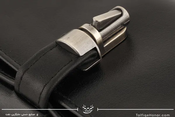 کیف دستی زنانه چرم مدل آنا رنگ مشکی سایز 3*10*20