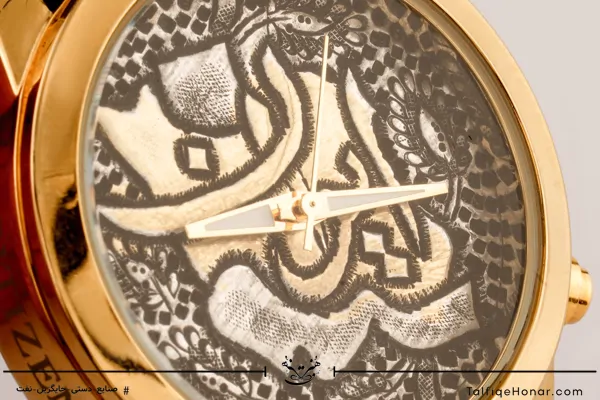 ساعت مچی برنجی قلمزنی زنانه با بند چرمی مشکی طرح ایران(10443)