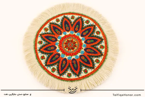 رومیزی گرد پته دوزی سایز 30