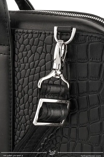 کیف اداری چرم مشکی طرح کروکدیل 30*40