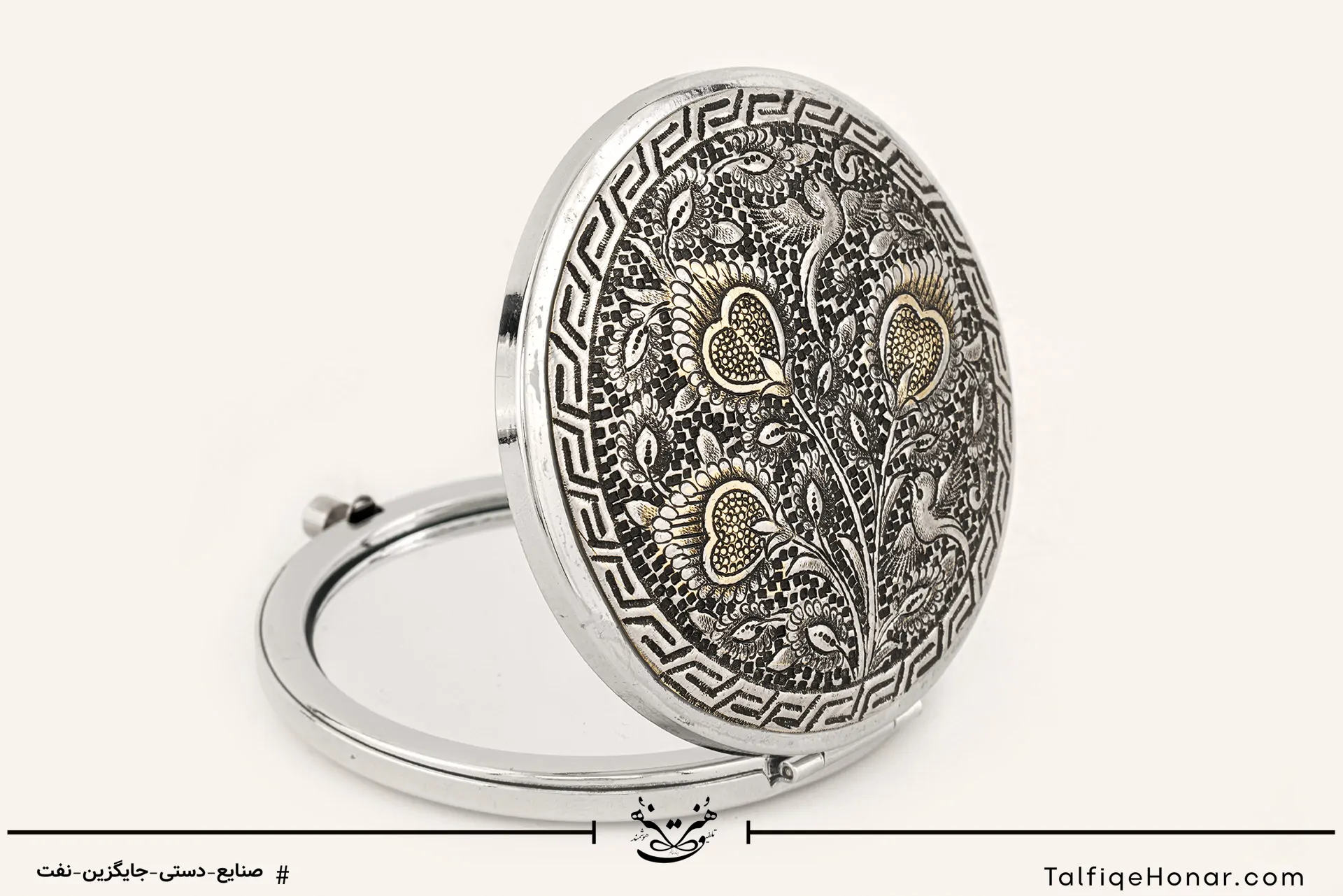  آینه برنج قلم زنی نقش گل و مرغ سایز2*7*7