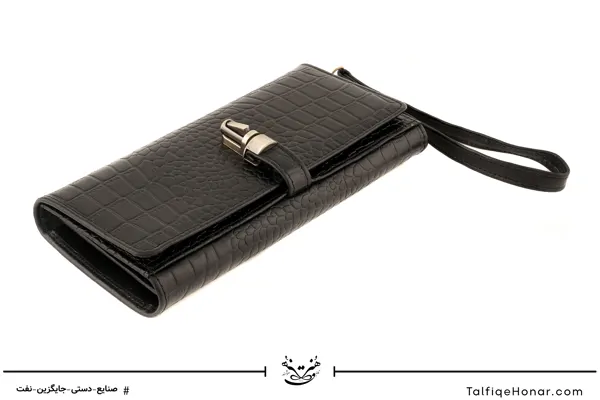  کیف دستی زنانه چرم طرح کروکدیل مدل آنا رنگ مشکی سایز 3*10*20