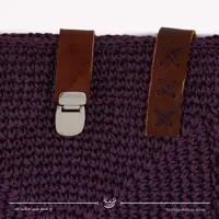 کیف قلاب بافی با الیاف طبیعی رافیا طرح ریحان رنگ بنفش سایز 28*30