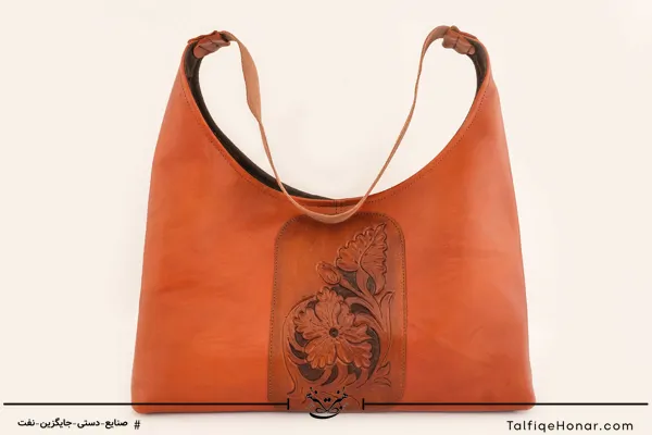 کیف چرم عسلی حاکی طرح مهرا سایز 40*40