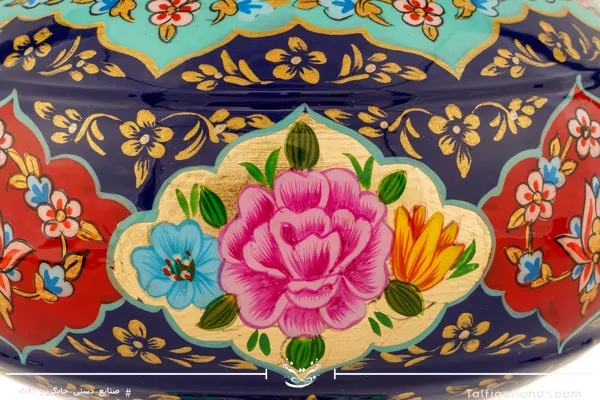 شکلات خوری تمام پرداز با ورق طلا سایز 27