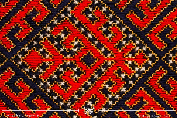 کراوات سوزن دوزی بلوچ طرح طاووس  کد 002